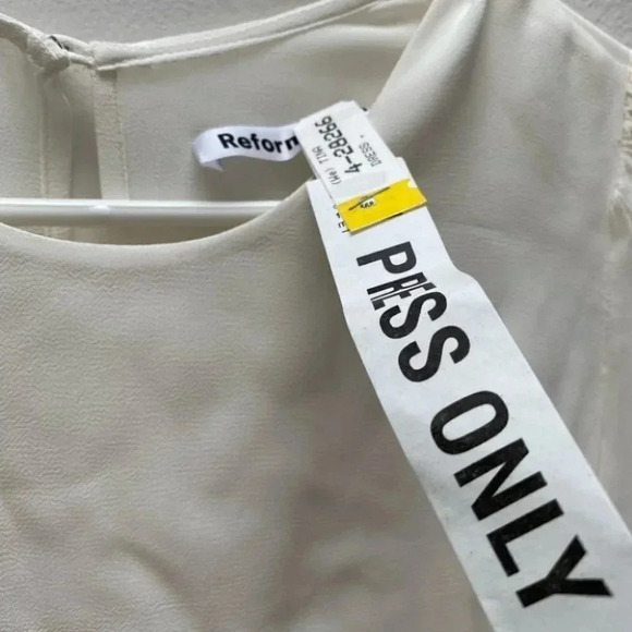 REFORMATION - Bohemian Valerie Lace Tiered Dress in Ivory - Picture 8 of 10